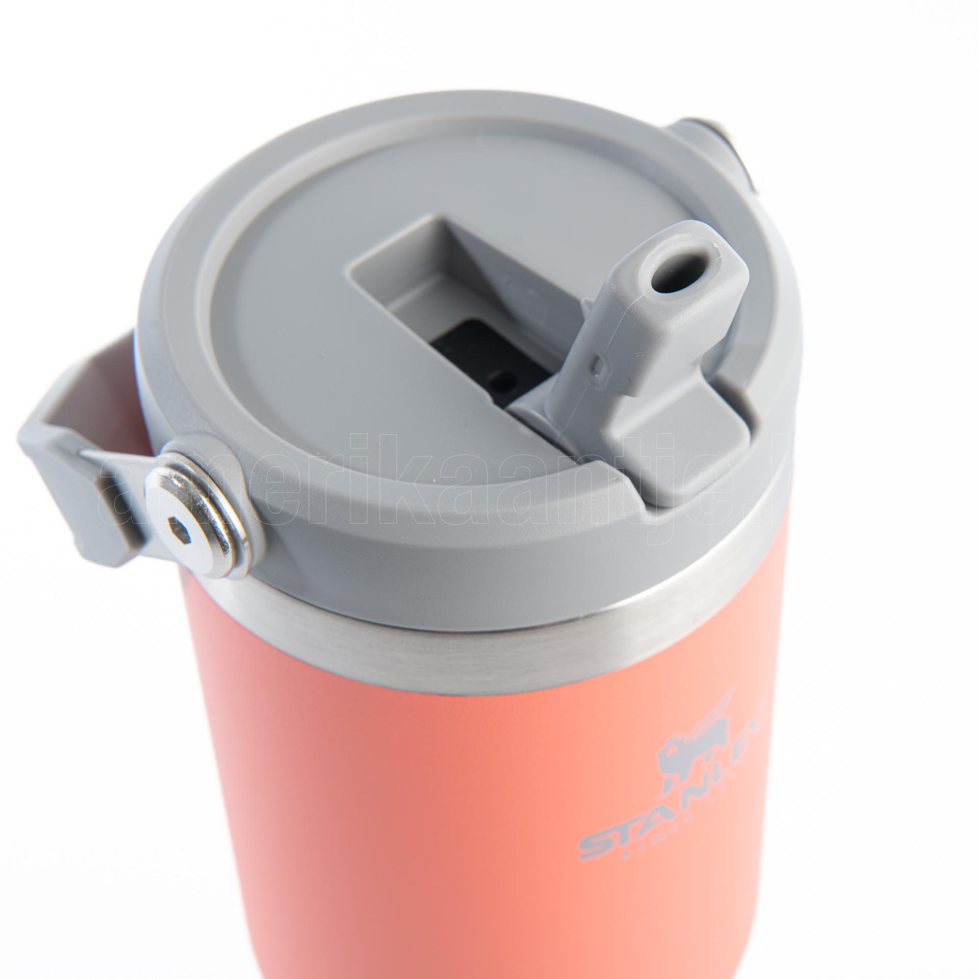 Stanley IceFlow Flip Straw Tumbler 30 OZ, CHARCOAL. Vaso De Acero Inoxidable Con Pajilla Stanley IceFlow Flip Straw Tumbler 30 OZ, CHARCOAL. Vaso De Acero Inoxidable Con Pajilla